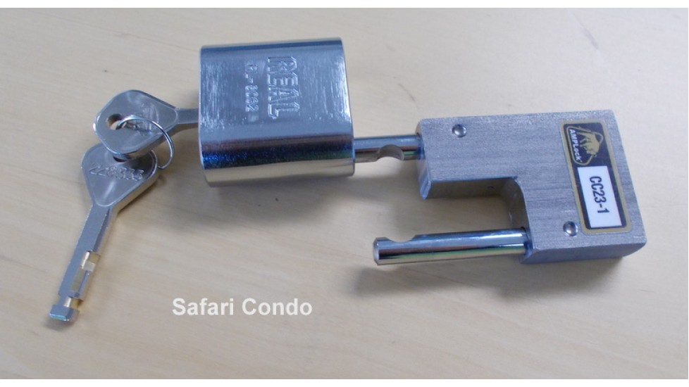 Cadenas de main AMP Lock Lot deux cadenas de loquet de porte - Les  Remorques Ter-O Concept Inc.